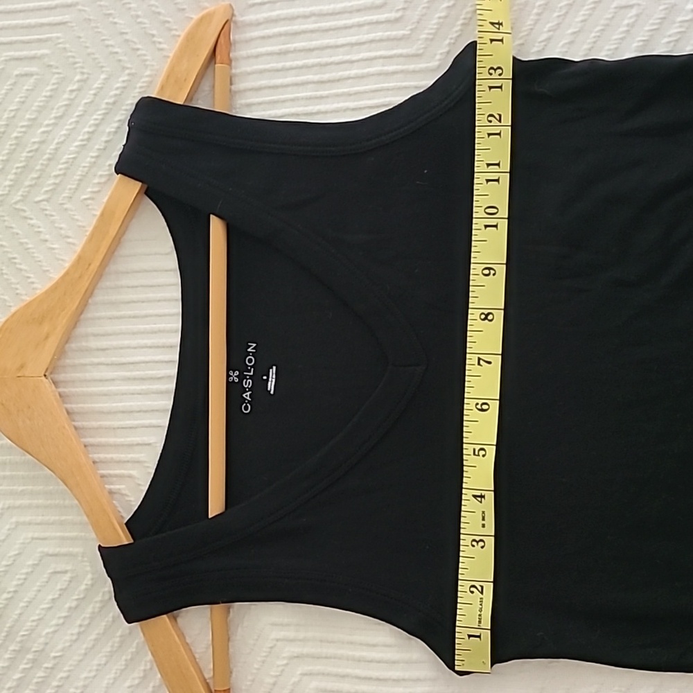 NWOT Caslon V-Neck Tank - Picture 6 of 7
